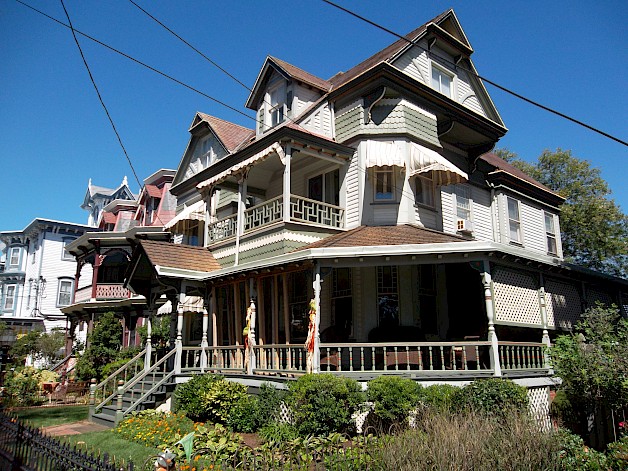 We love our Victorians, Mid-Centuries and Bungalows, but they can come with their share of renovation considerations if you want to save on Hydro bills.